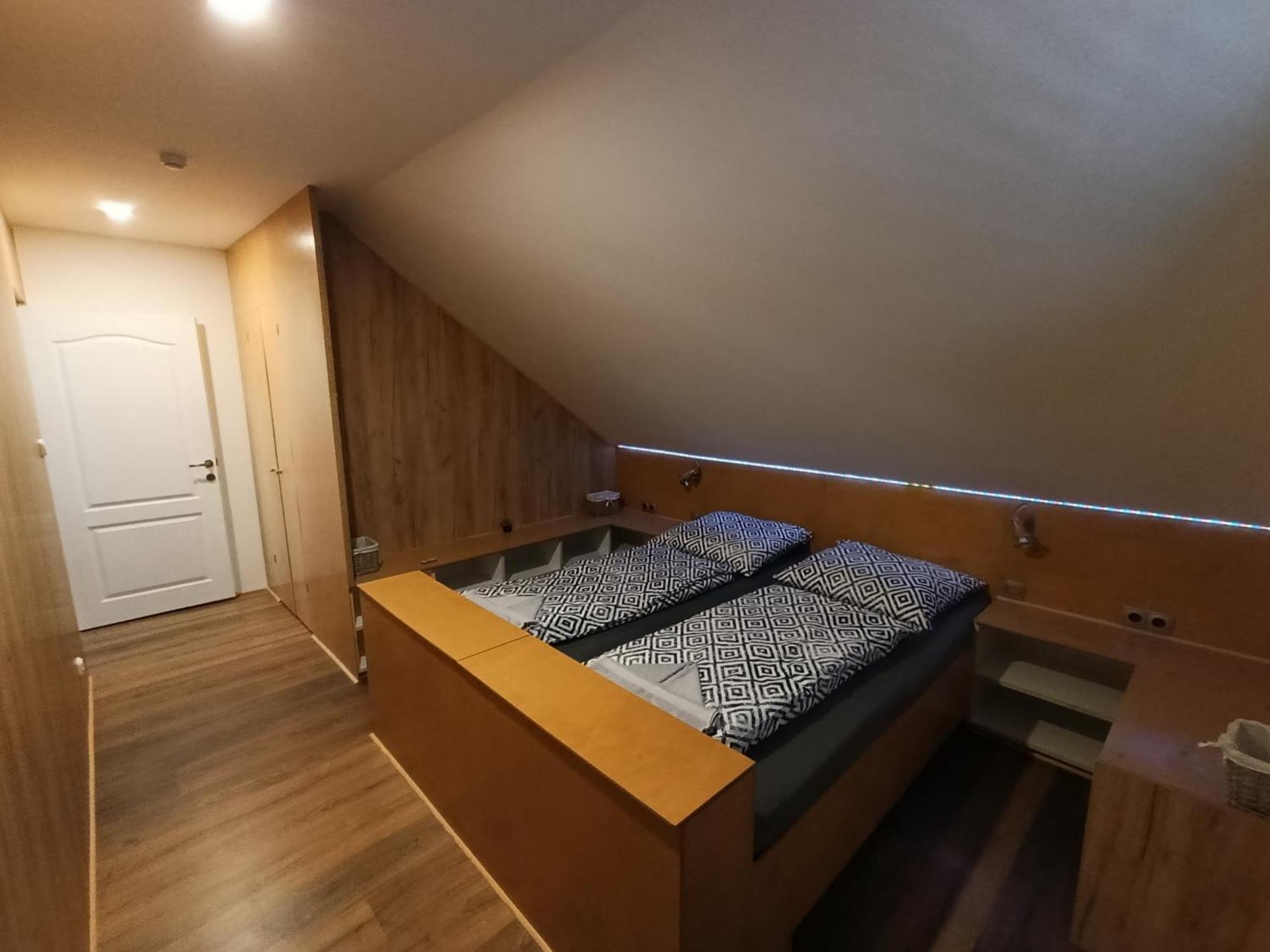 Pelso Holiday Apartments Bambusz Siófok Extérieur photo